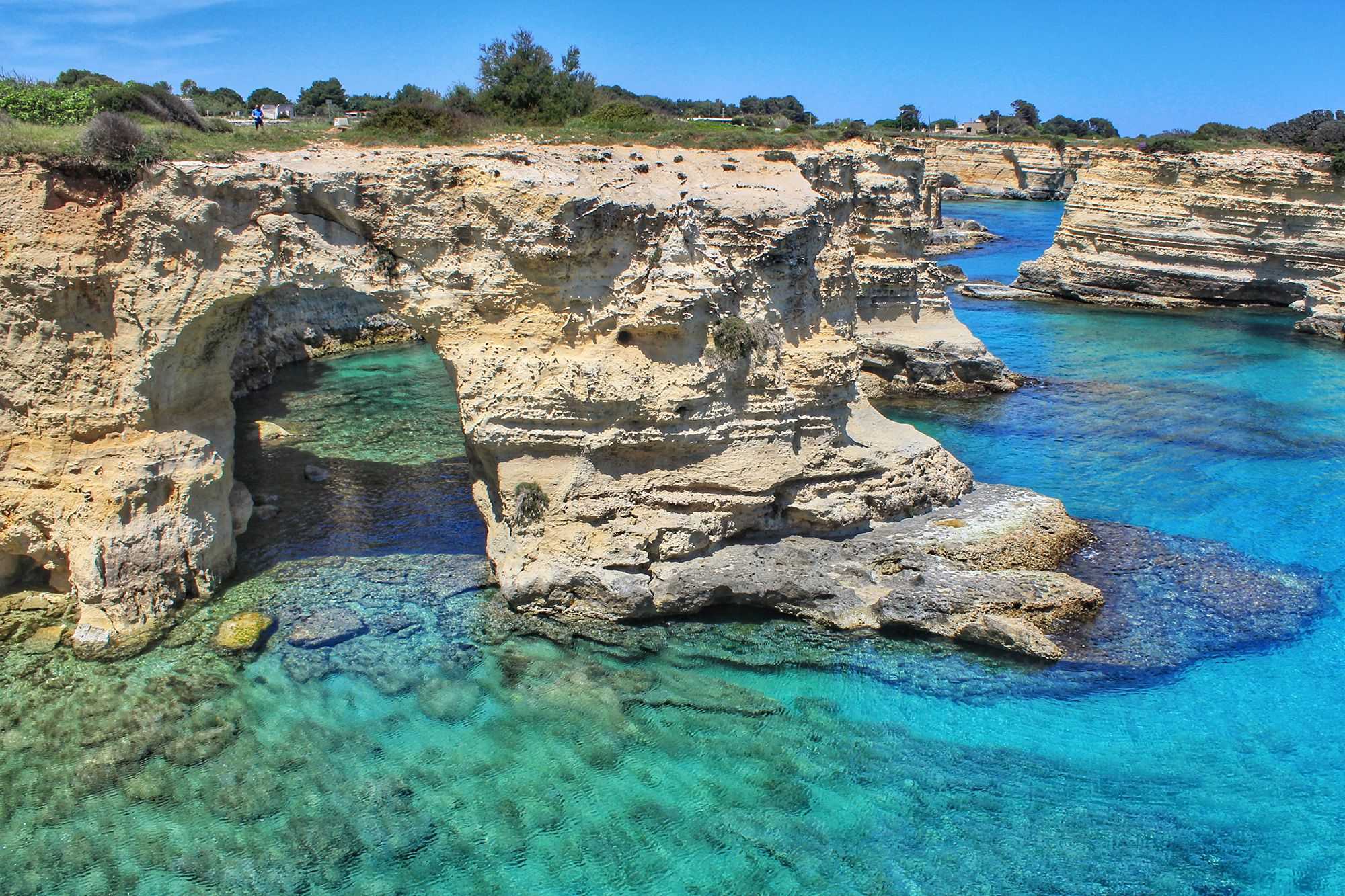 The stone arch on the coast of Salento has attracted romantically inclined couples for centuries.