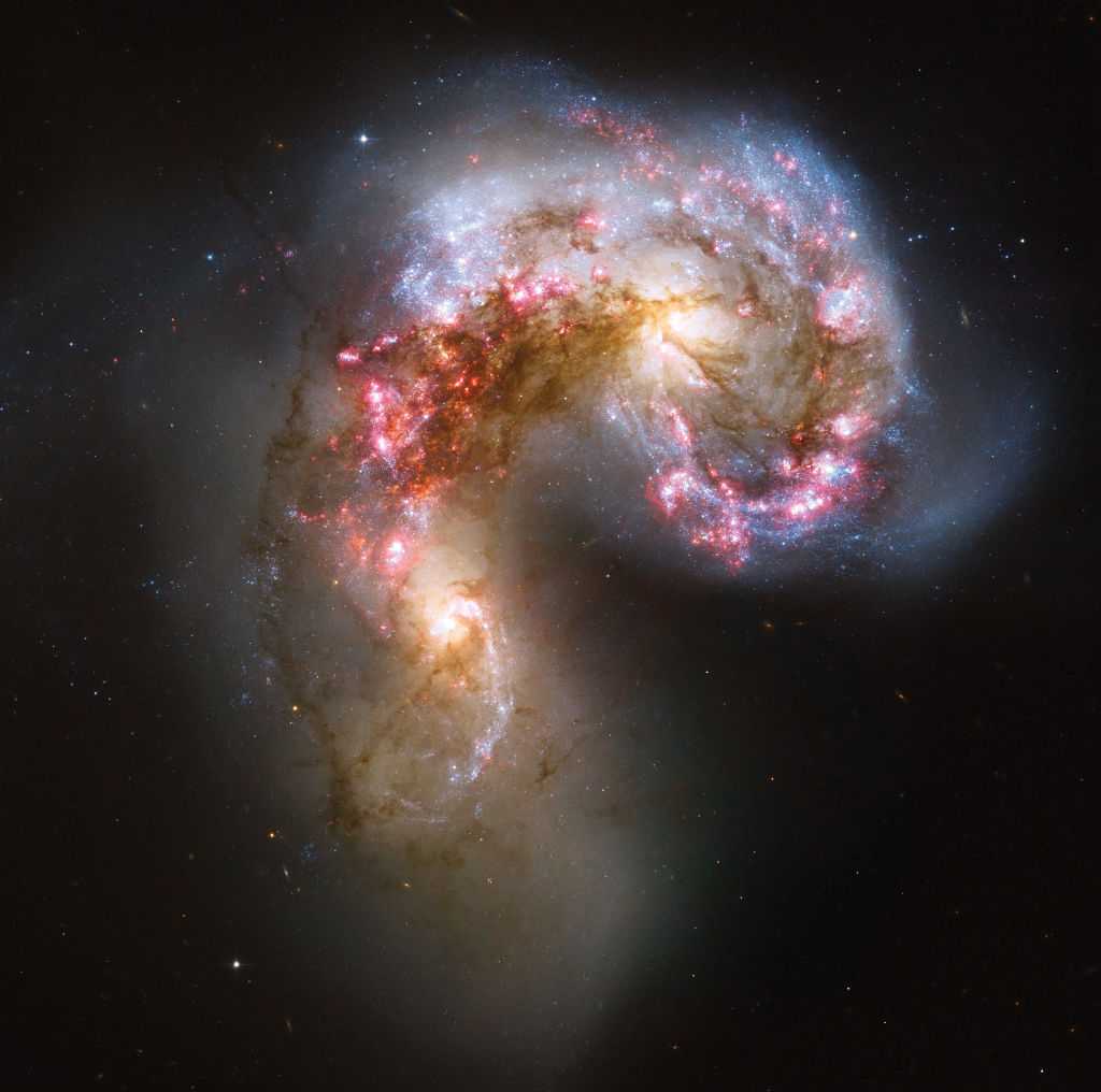 Antennae Galaxy, The Antennae Galaxies Colliding. (Photo By Encyclopaedia Britannica/UIG Via Getty Images)